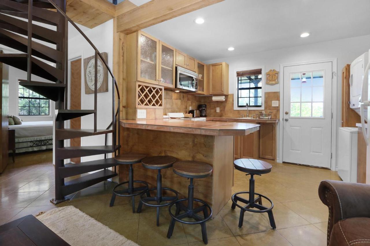 Villa Dodo'S Cabin à Wimberley Extérieur photo