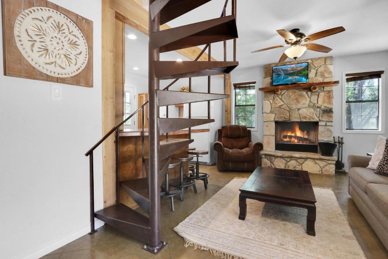 Villa Dodo'S Cabin à Wimberley Extérieur photo